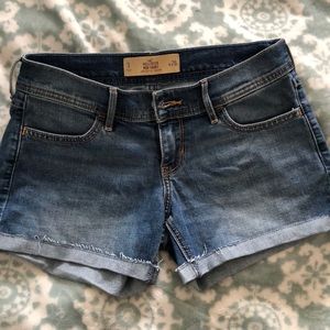 Hollister Midi Shorts